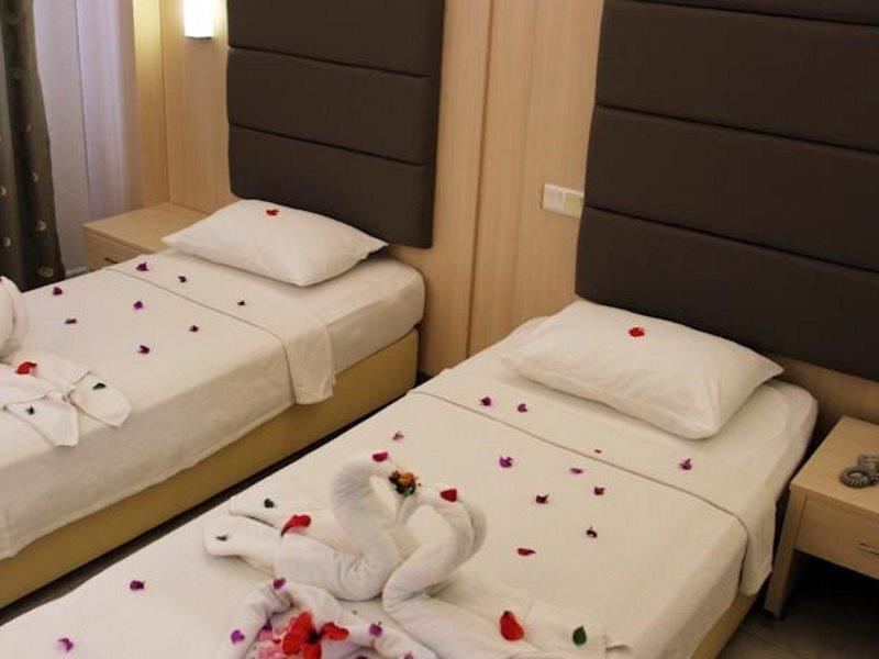 Oz-Can Hotel Turunç Dış mekan fotoğraf